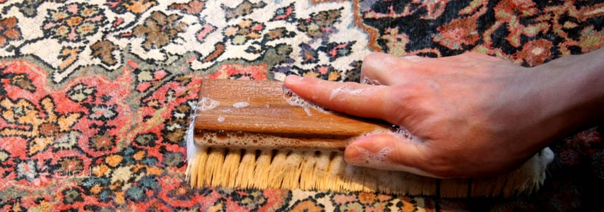 بهترین روش تمیز کردن لکه فرش در 18 دقیقه