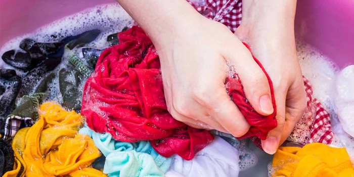 ساده‌ترین روش ضدعفونی کردن لباس