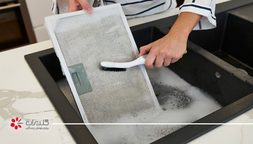 پاک کردن فیلتر هود با قرص یا ژل ماشین ظرفشویی